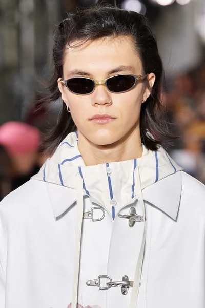 Look 36
